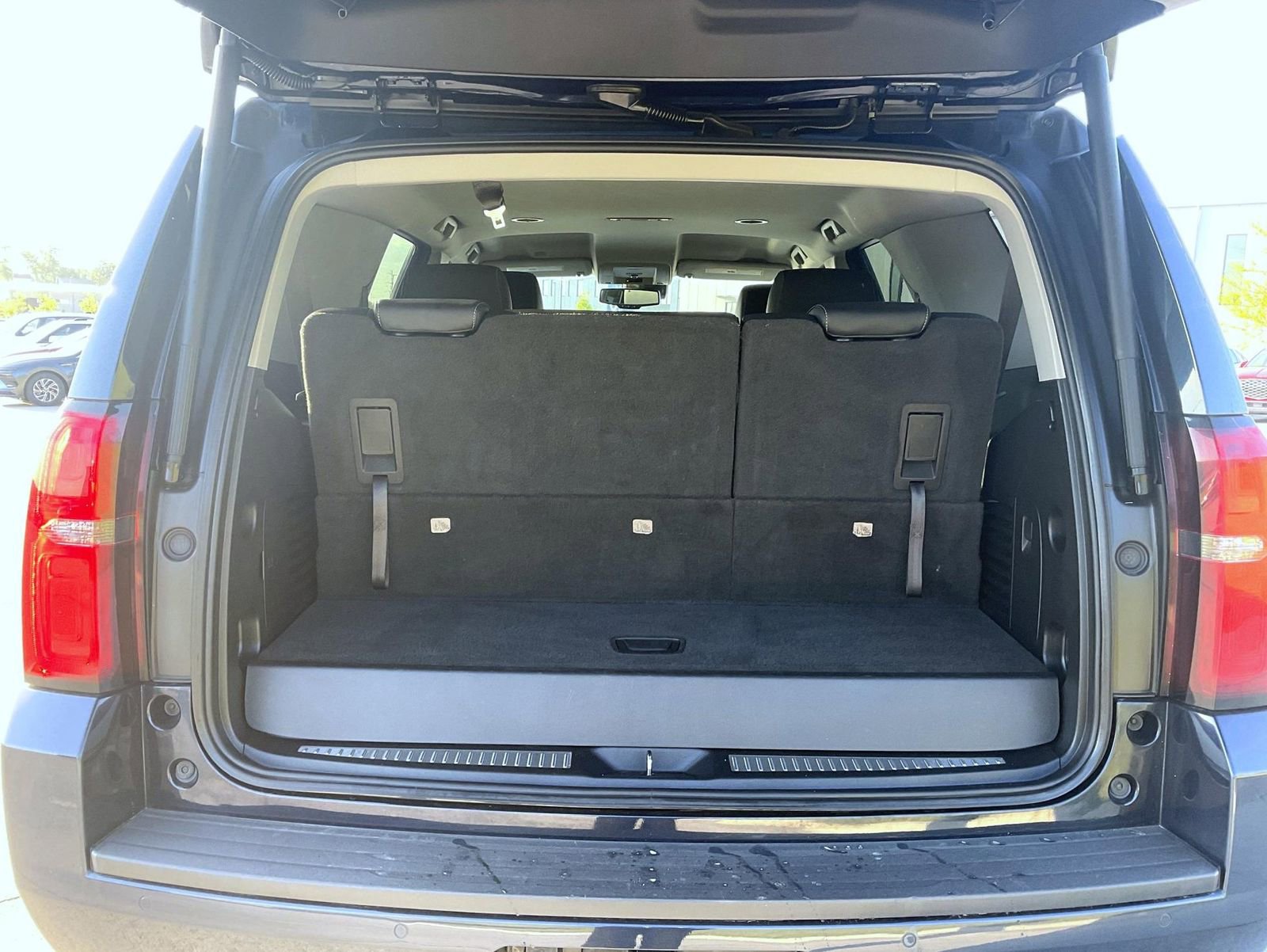 Used 2020 Chevrolet Tahoe LT AWD/4WD image 9