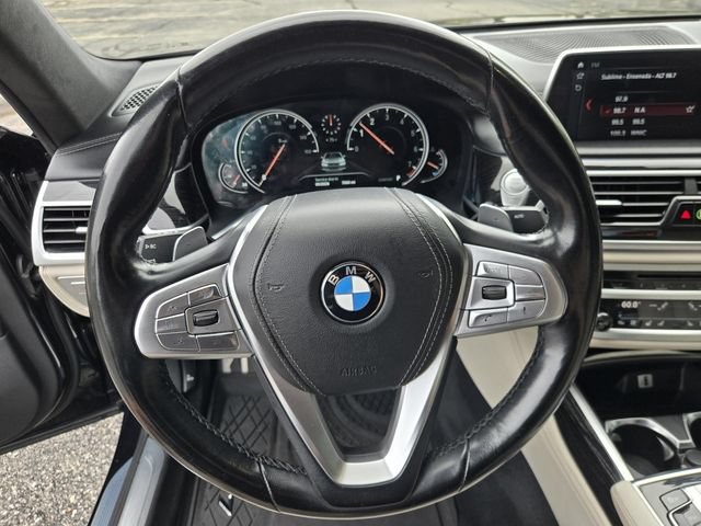 Used 2018 BMW 750i xDrive AWD/4WD image 19