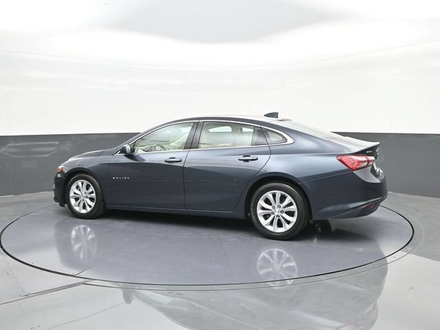 Used 2020 Chevrolet Malibu LT w/ Leather Package FWD image 5