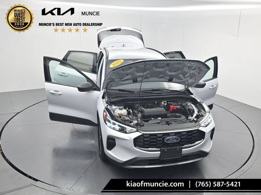 Used 2025 Ford Escape ST-Line FWD image 51