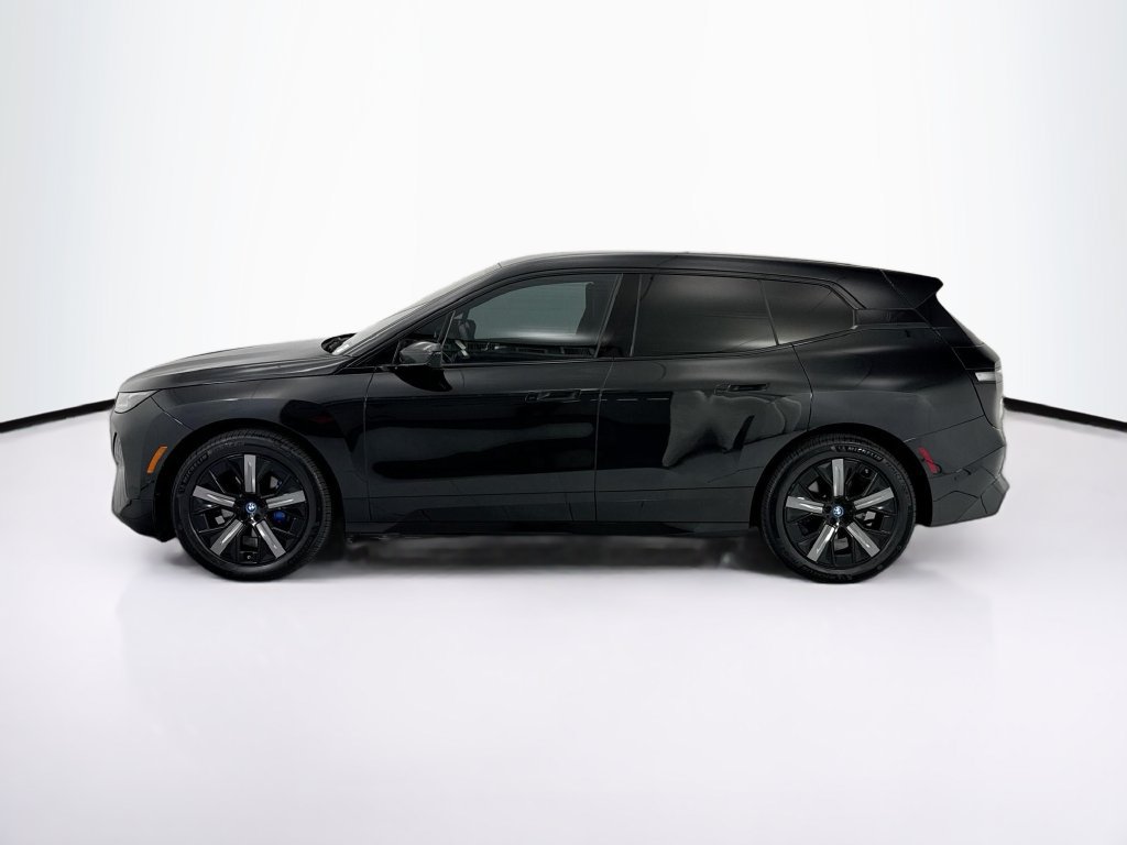 Certified 2024 BMW iX xDrive50 w/ Premium Package AWD/4WD image 8