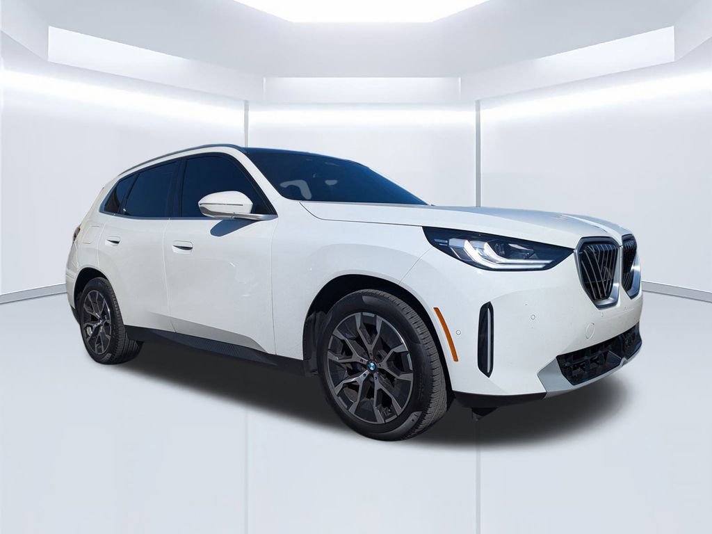 Used 2025 BMW X3 xDrive30i w/ Convenience Package image 2