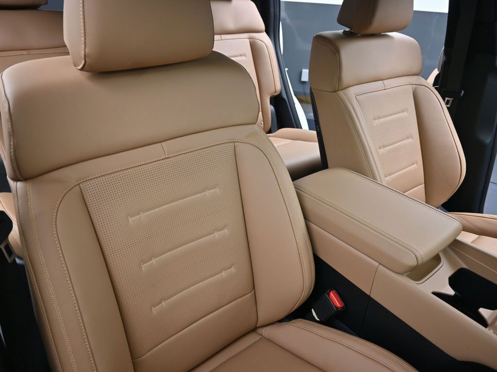 New 2026 Hyundai Santa Fe Calligraphy image 14