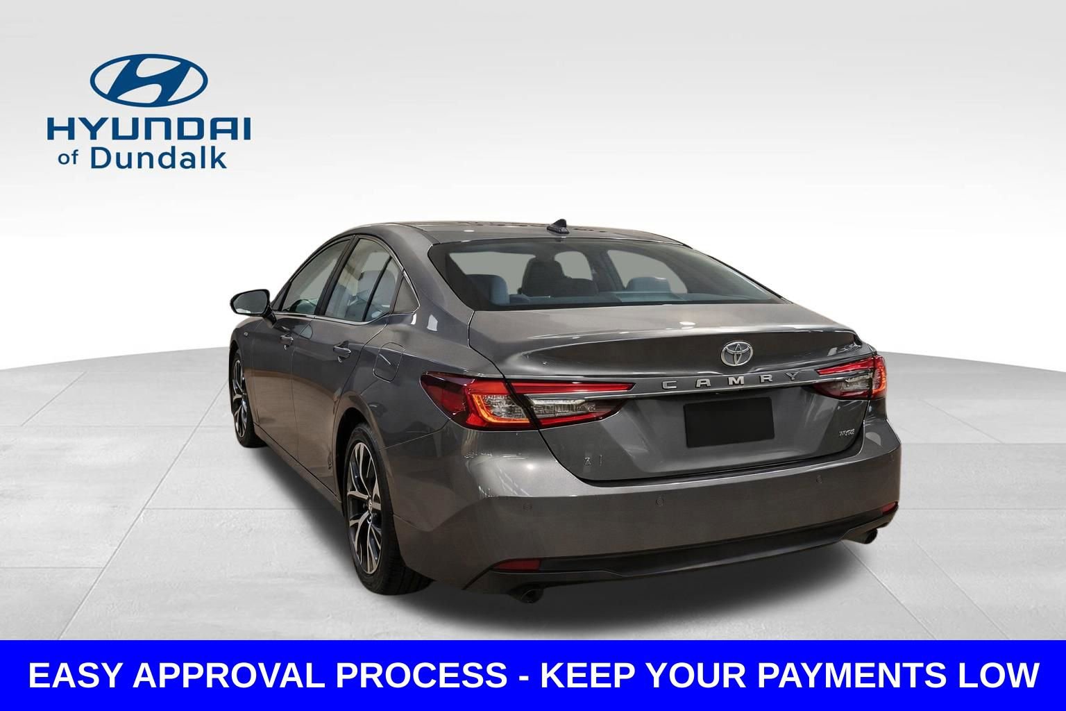 Used 2025 Toyota Camry LE image 5