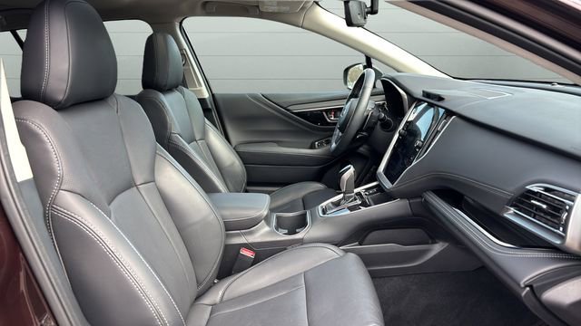 Used 2023 Subaru Outback Limited image 24