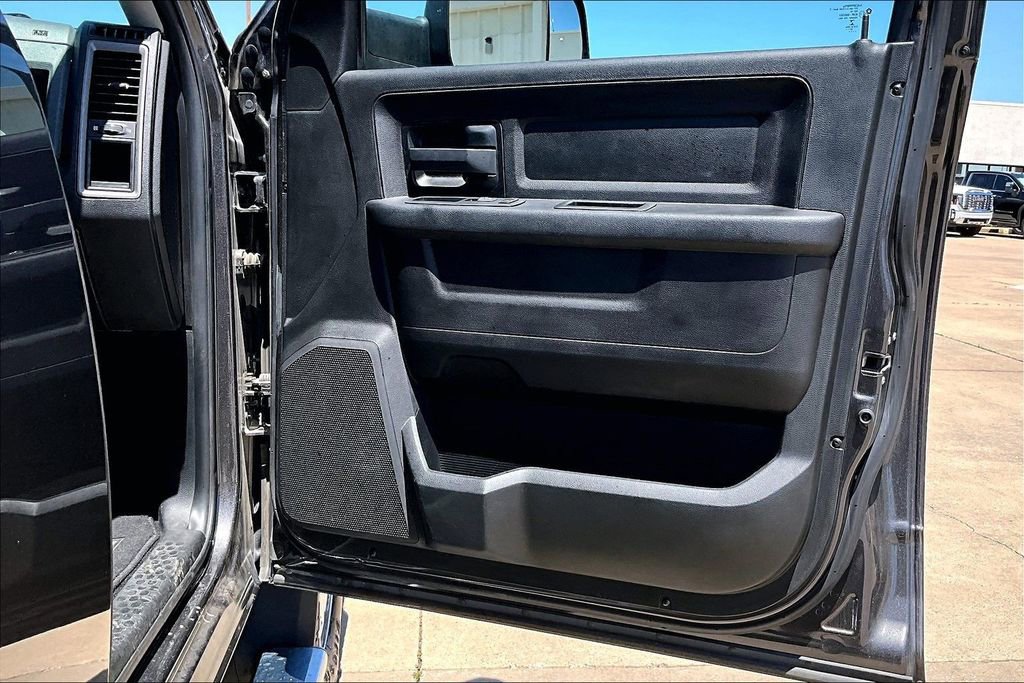 Used 2018 RAM 2500 Tradesman w/ Chrome Appearance Group AWD/4WD image 22