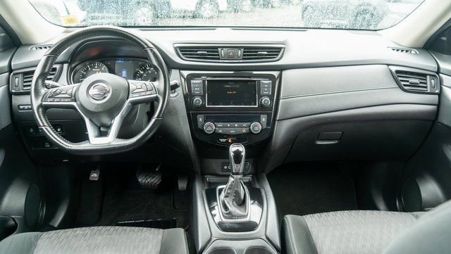 Used 2020 Nissan Rogue SV AWD/4WD image 15