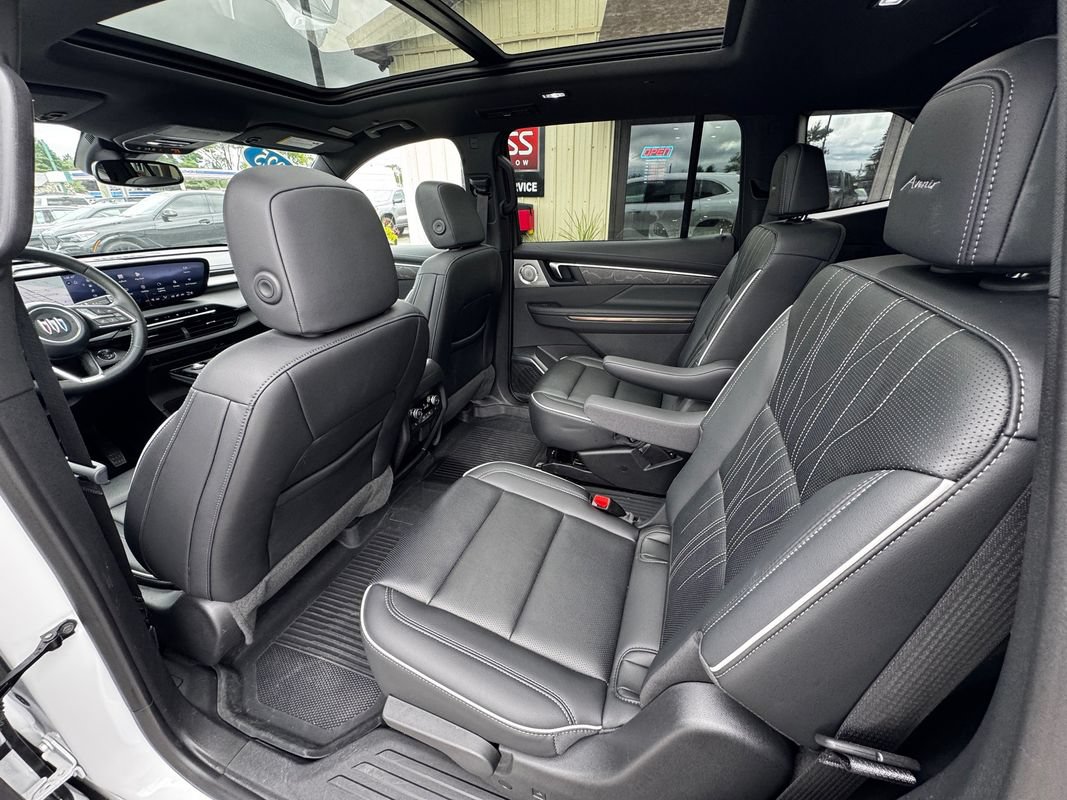 Used 2025 Buick Enclave Avenir w/ Trailering Package, 5000 lbs. AWD/4WD image 42