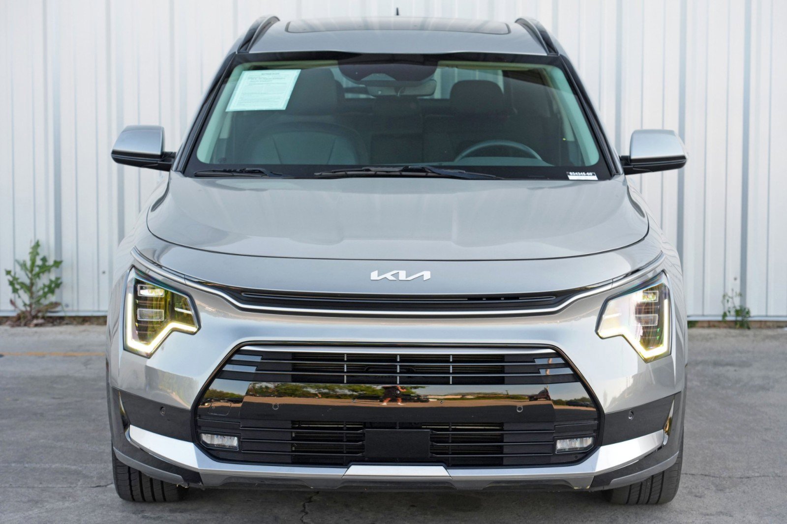 Used 2023 Kia Niro SX Touring image 42