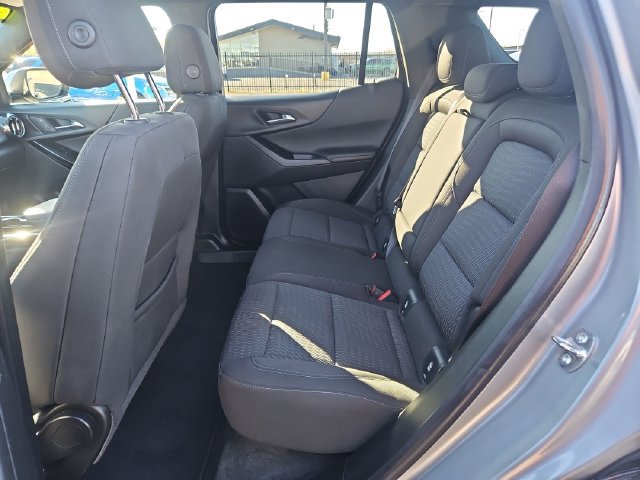 Used 2025 Chevrolet Equinox LT FWD image 24