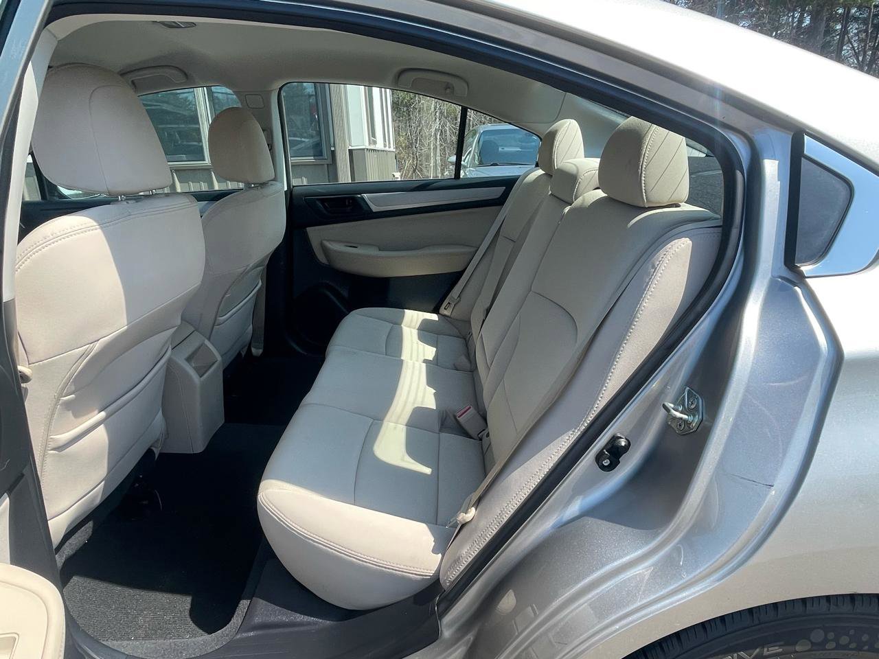 Used 2017 Subaru Legacy 2.5i AWD/4WD image 9