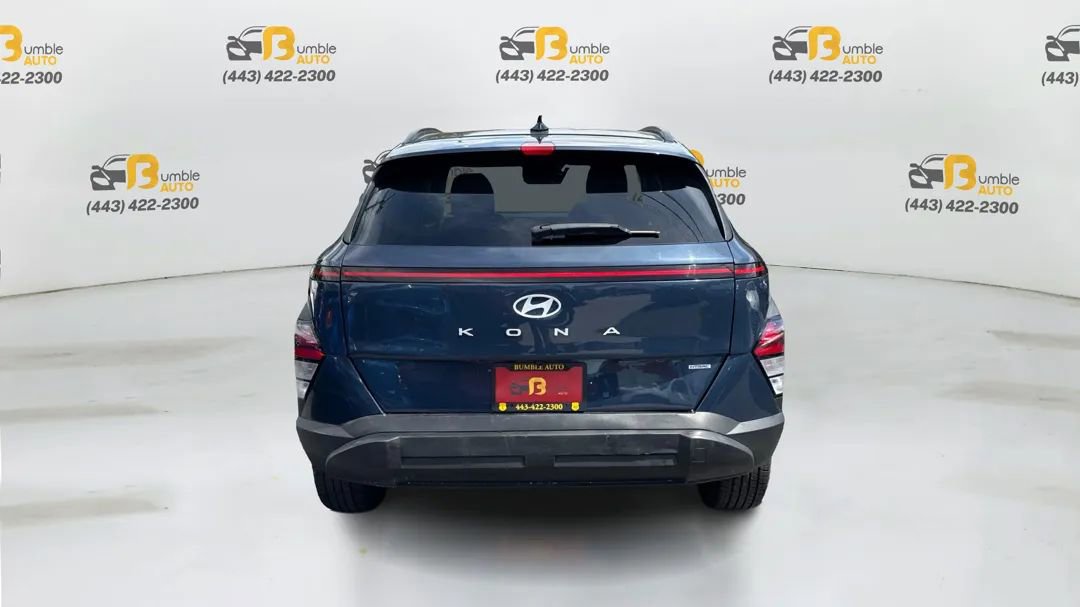 Used 2024 Hyundai Kona SEL image 6