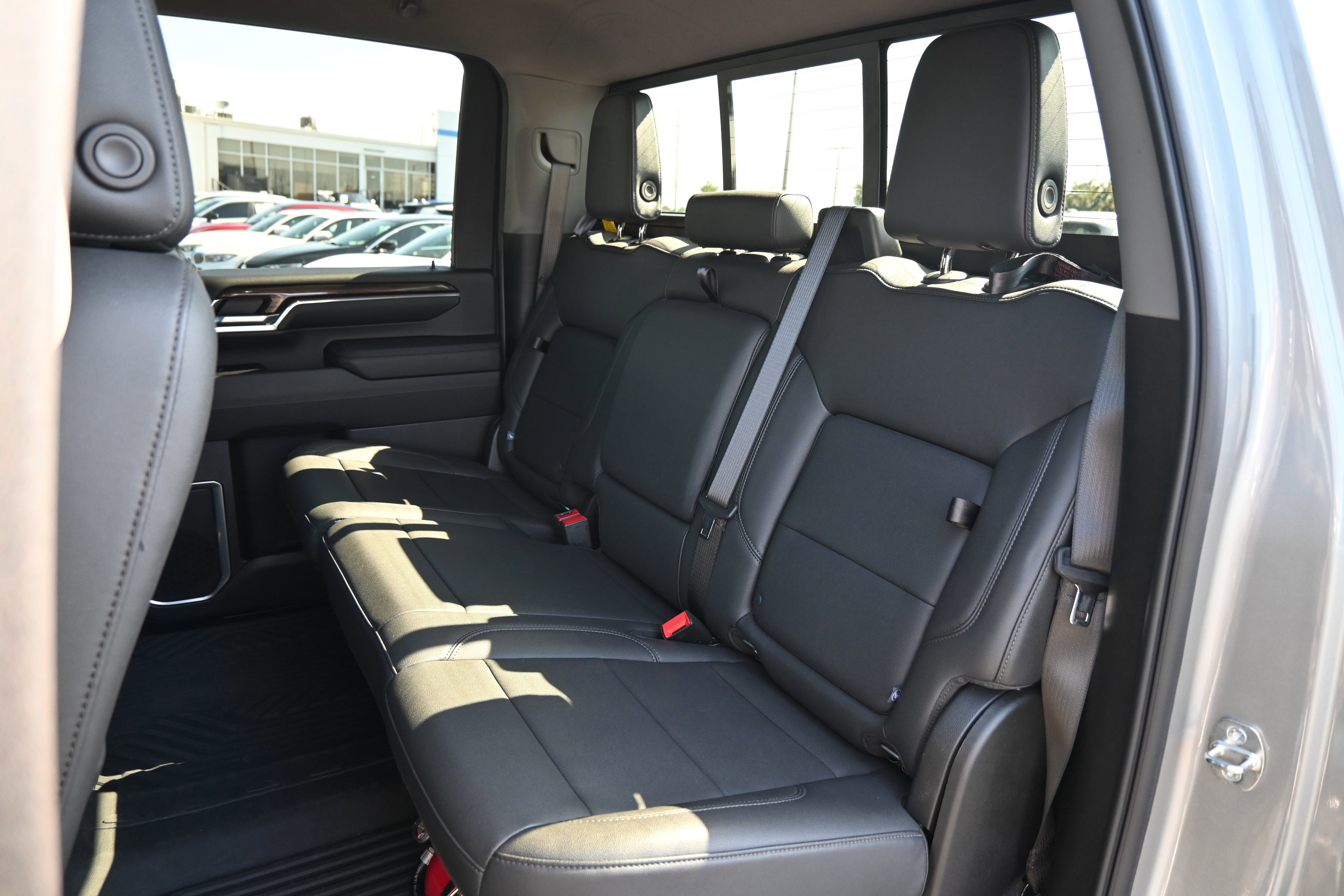 Used 2024 Chevrolet Silverado 2500 LT w/ All Star Edition AWD/4WD image 28