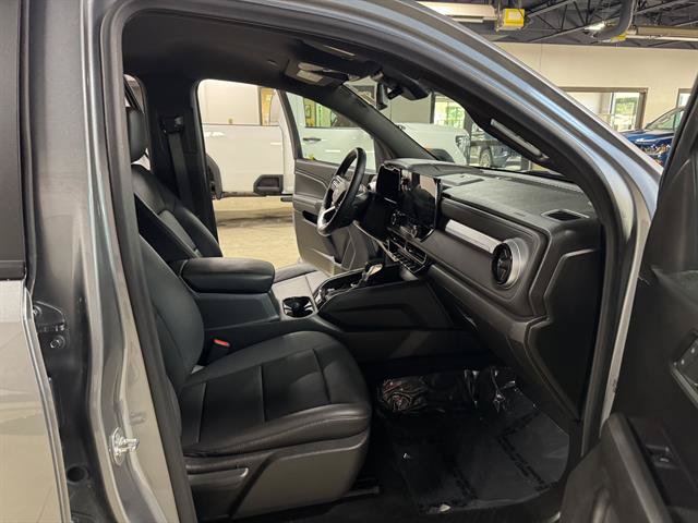 Certified 2024 Chevrolet Colorado LT w/ LT Convenience Package III AWD/4WD image 10