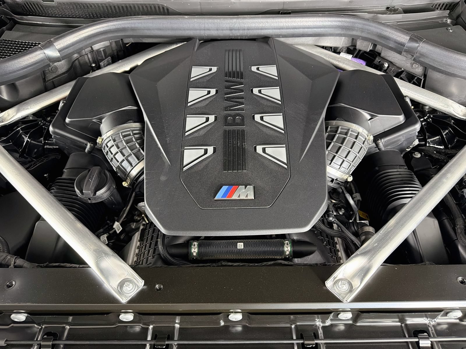 Used 2026 BMW X6 M60i AWD/4WD image 32