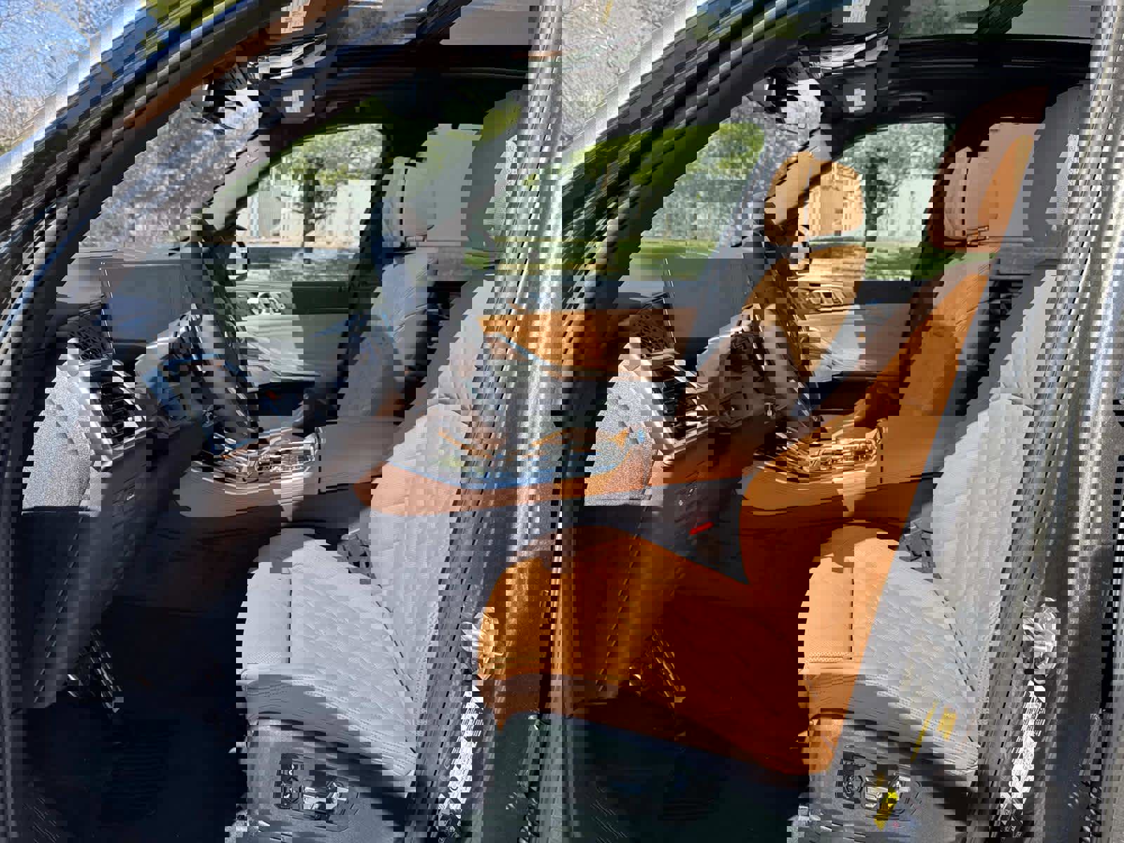 New 2026 BMW X5 xDrive50e w/ Executive Package image 14