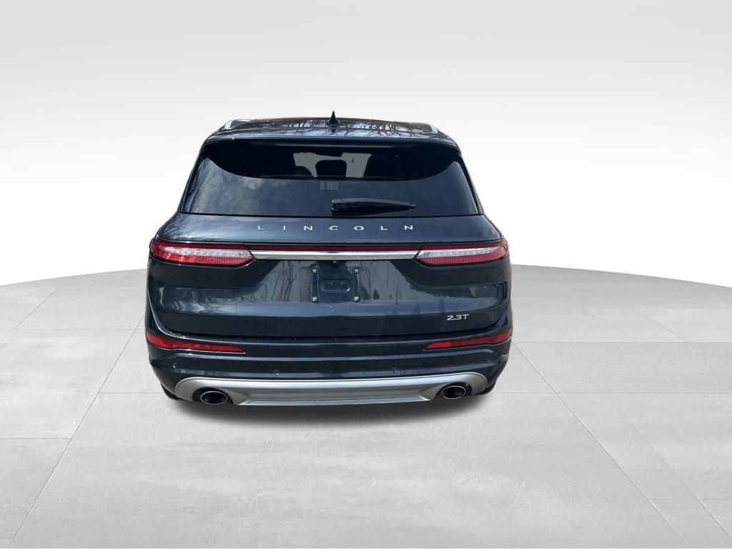 Used 2020 Lincoln Corsair Reserve w/ Equipment Group 202A image 4