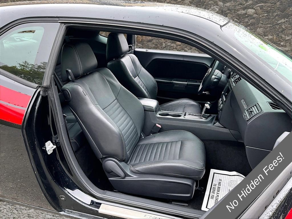 Used 2012 Dodge Challenger R/T RWD image 7