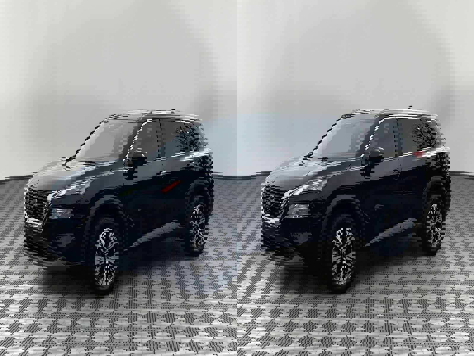 Used 2023 Nissan Rogue SV image 1