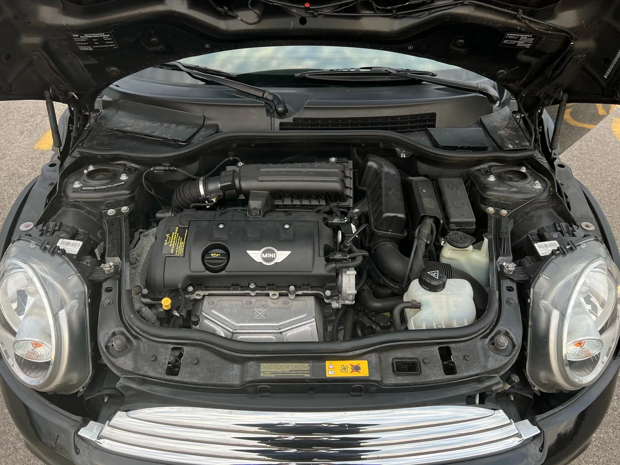 Used 2012 MINI Cooper Hardtop image 25