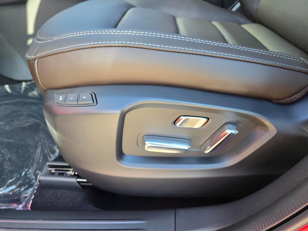 Used 2025 MAZDA CX-5 Signature image 16