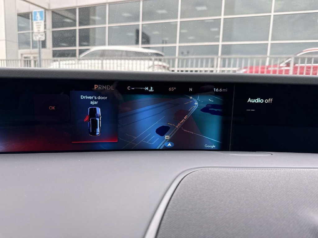 New 2026 Lincoln Nautilus Premier AWD/4WD image 22