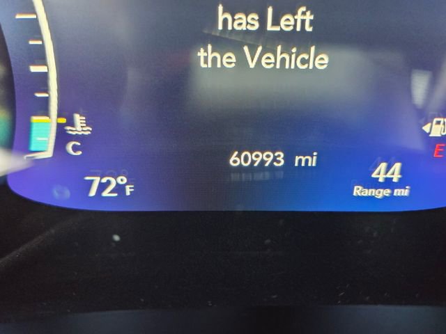 Used 2023 Chrysler Pacifica Touring-L FWD image 23