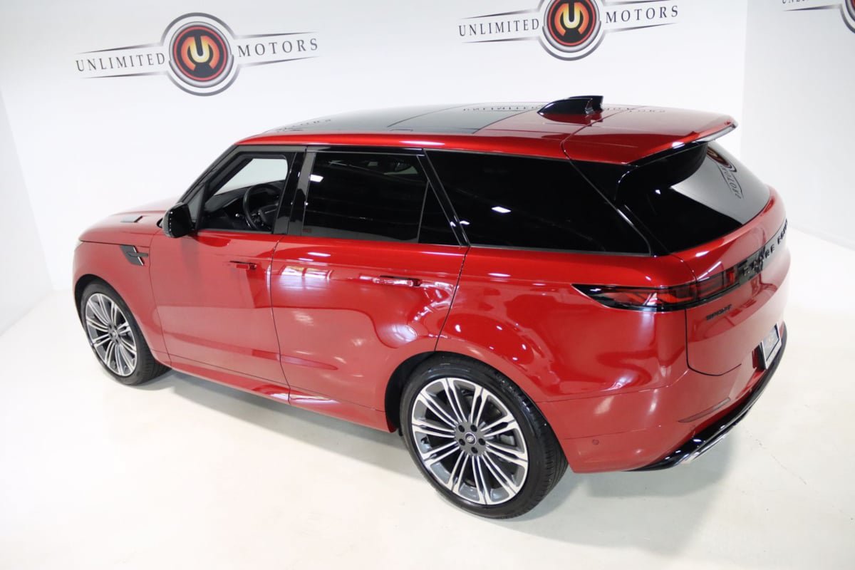 Used 2025 Land Rover Range Rover Sport Dynamic SE AWD/4WD image 11