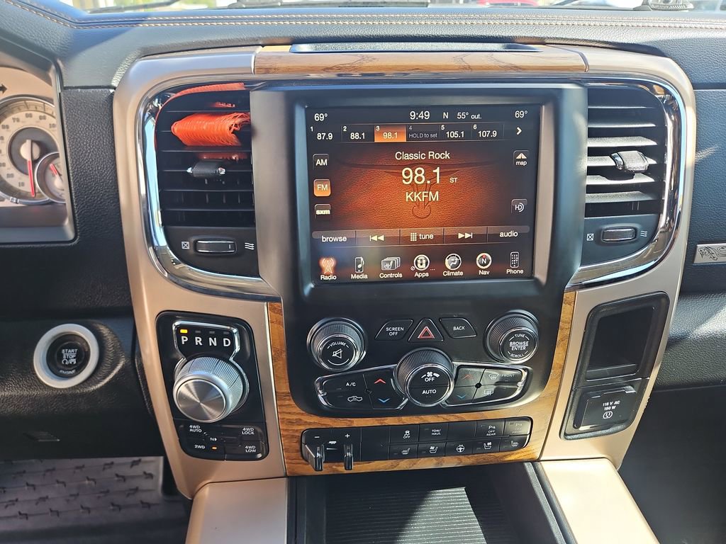 Used 2015 RAM 1500 Laramie Longhorn w/ Convenience Group AWD/4WD image 17