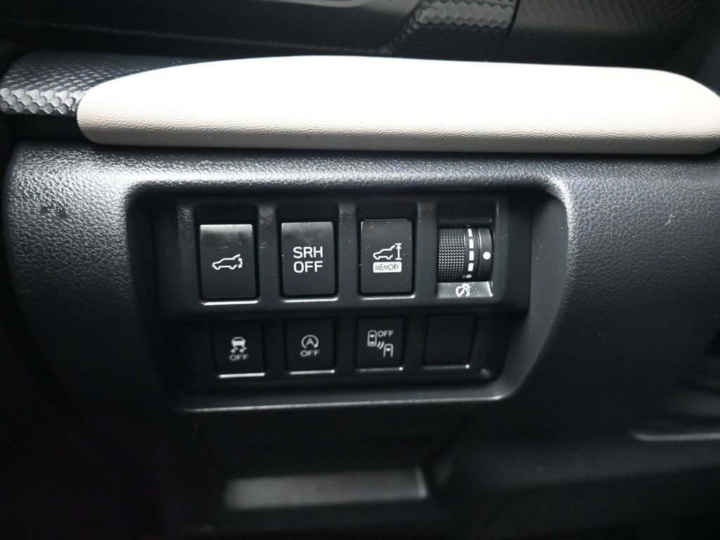 Used 2022 Subaru Forester Limited image 27