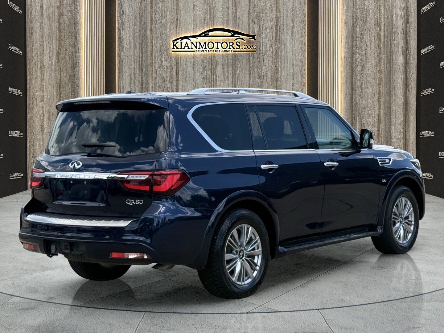 Used 2020 INFINITI QX80 Luxe w/ Proassist Package RWD image 7