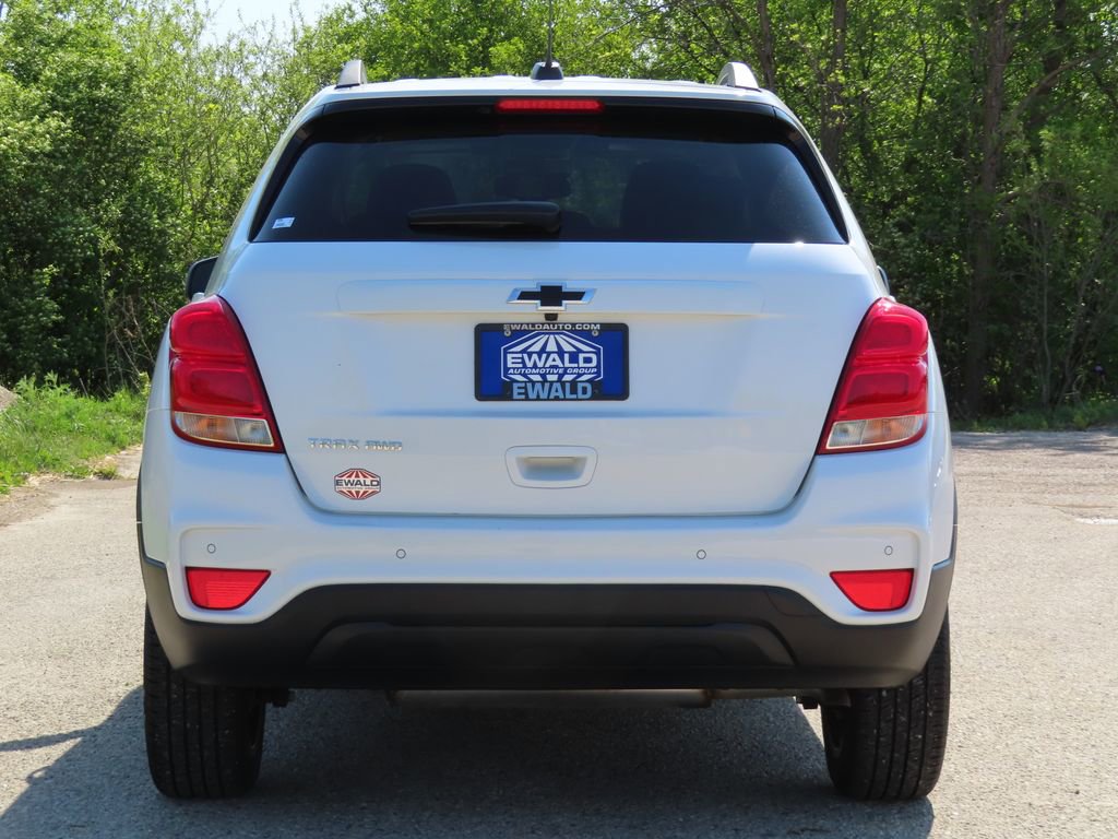 Certified 2022 Chevrolet Trax LT w/ Driver Confidence Package AWD/4WD image 13