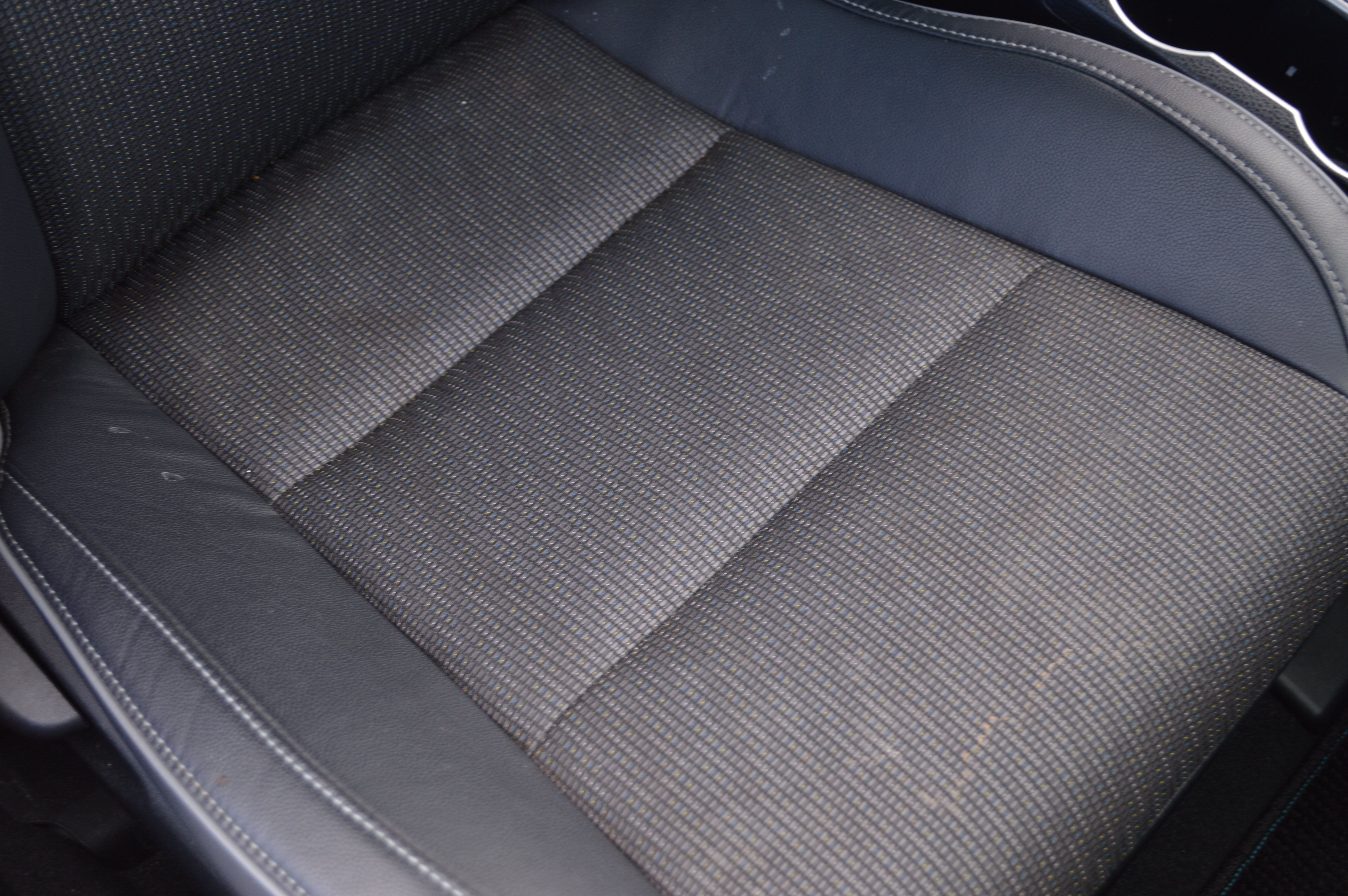 Used 2015 Toyota Corolla S FWD image 38