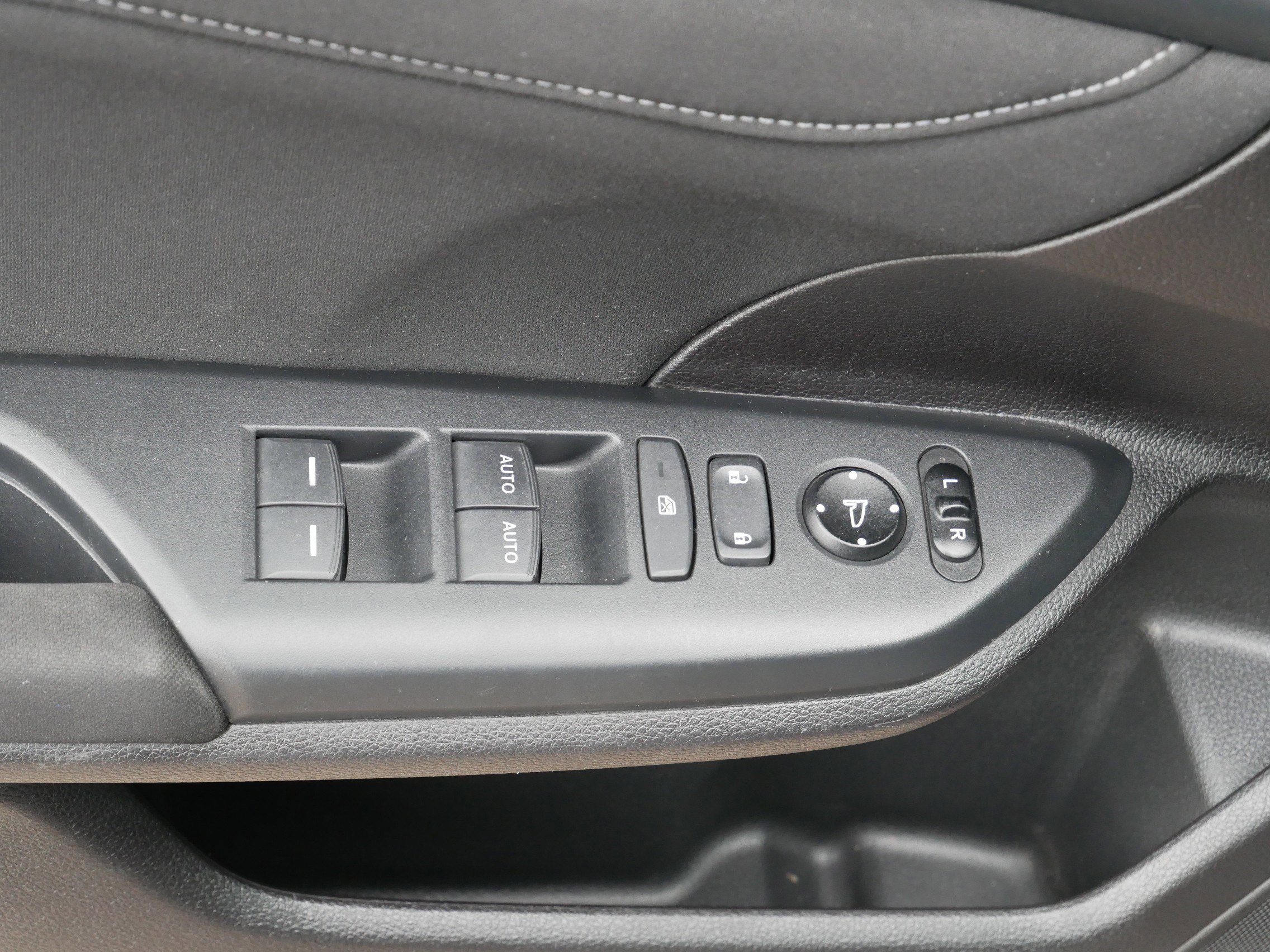 Used 2021 Honda Civic EX image 19