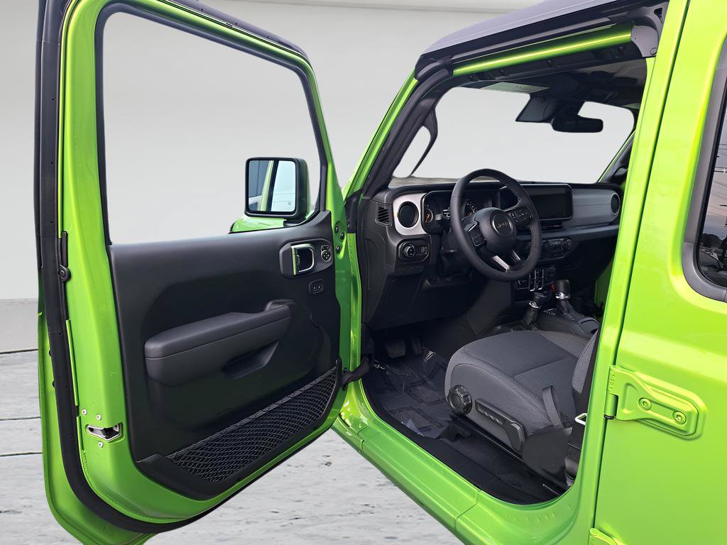 New 2025 Jeep Gladiator Sport AWD/4WD image 10