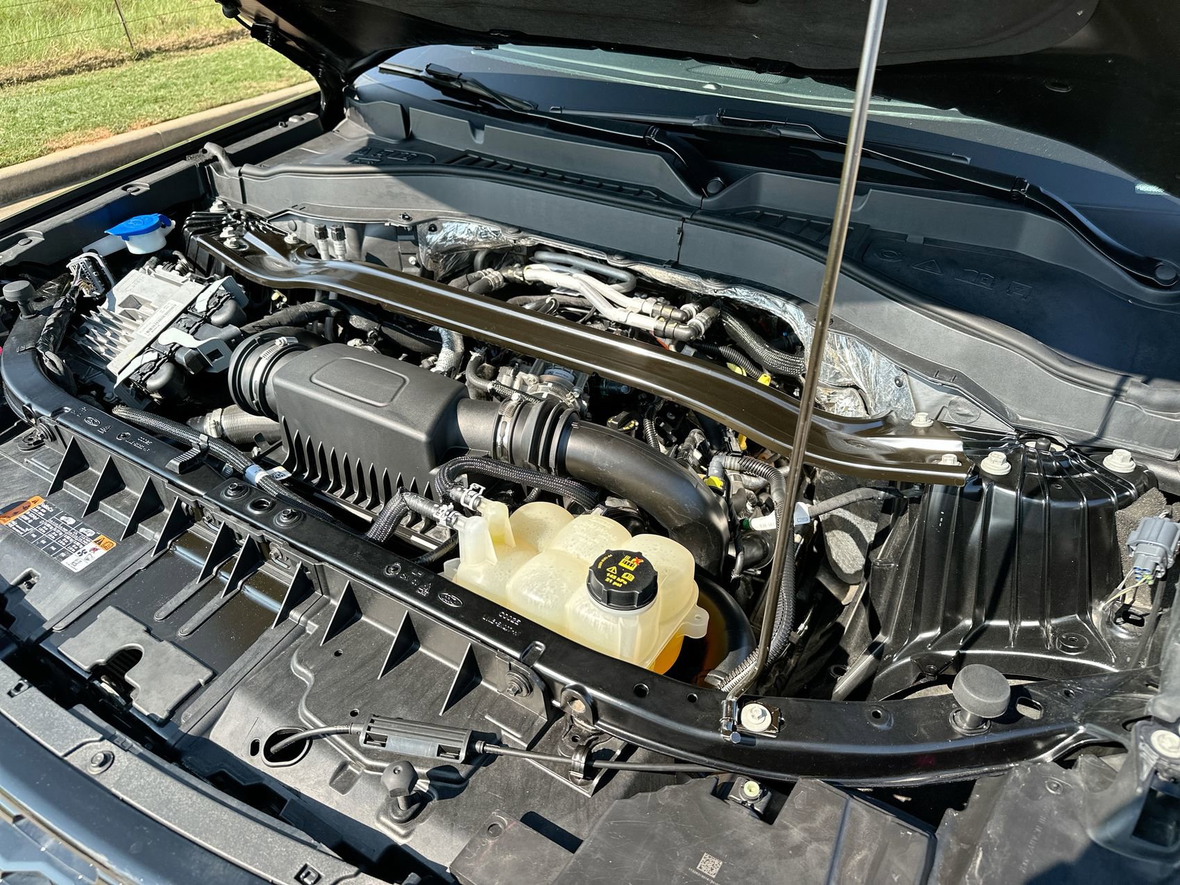 Used 2020 Ford Explorer ST image 26
