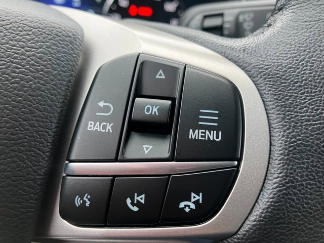 Used 2023 Ford Explorer XLT w/ Equipment Group 202A image 5