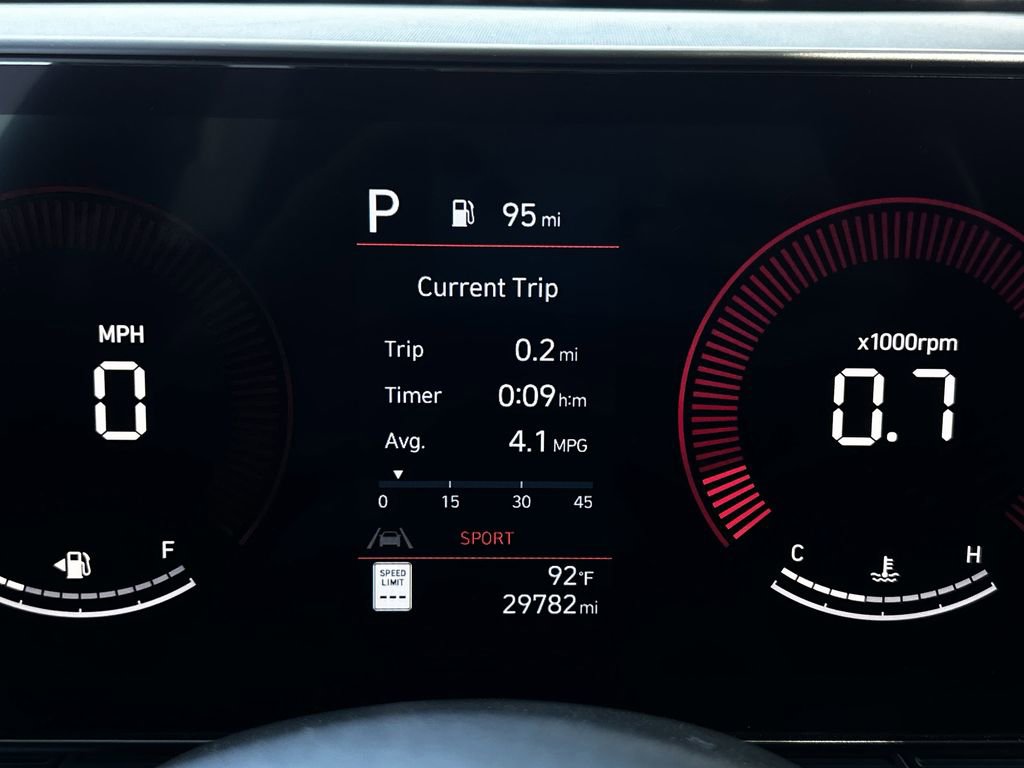 Used 2025 Hyundai Kona SEL FWD image 16