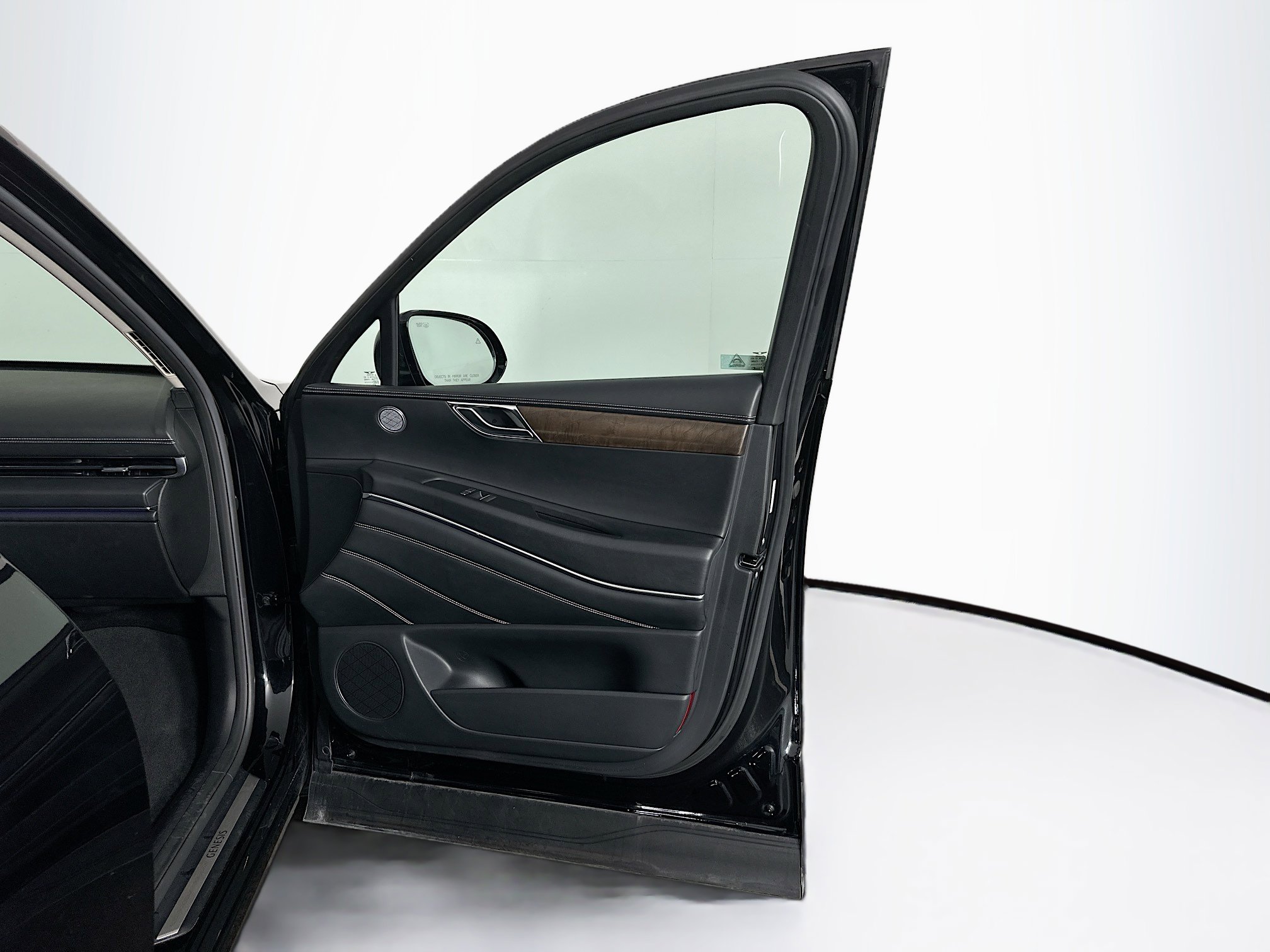 Used 2024 Genesis GV80 3.5T image 35