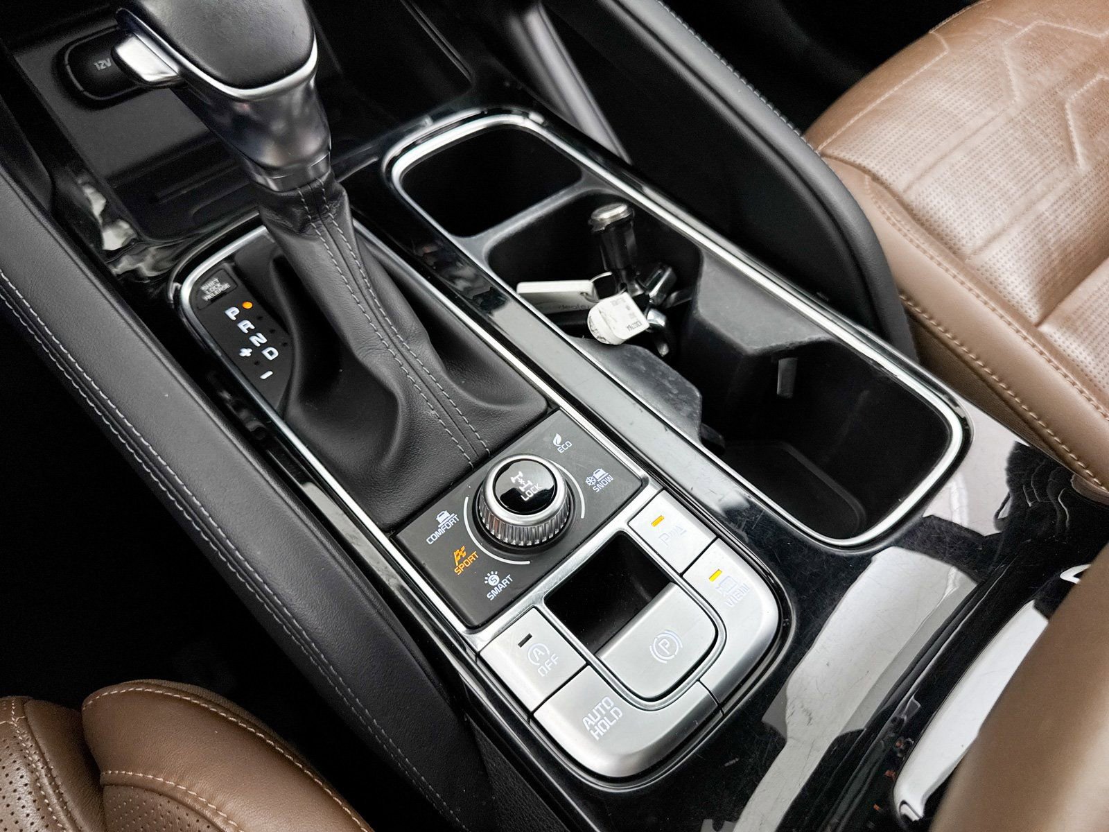 Used 2022 Kia Telluride SX w/ SX Prestige Package image 30