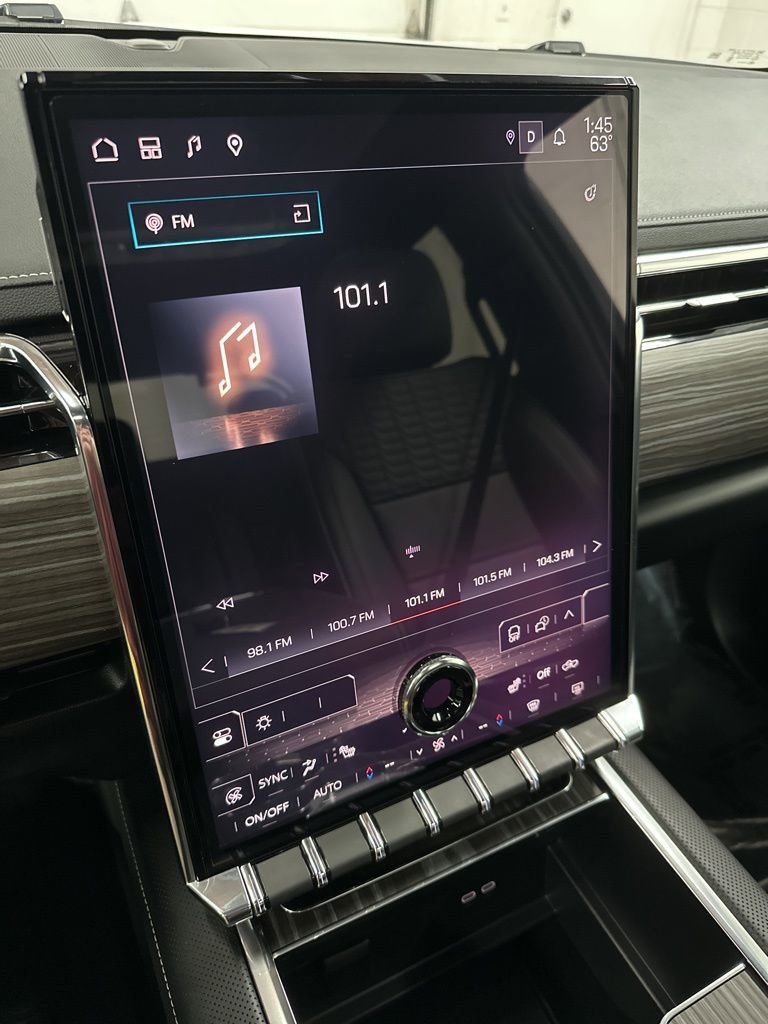 Used 2025 GMC Sierra EV Denali image 31