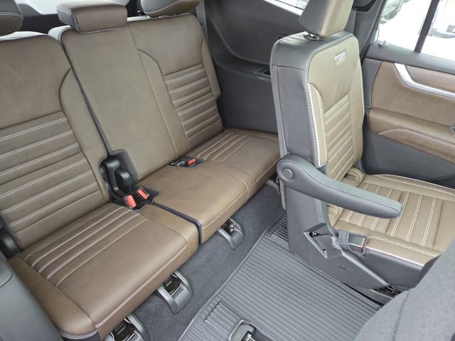 New 2026 GMC Acadia Denali Ultimate w/ LPO, Floor Liner Package image 29