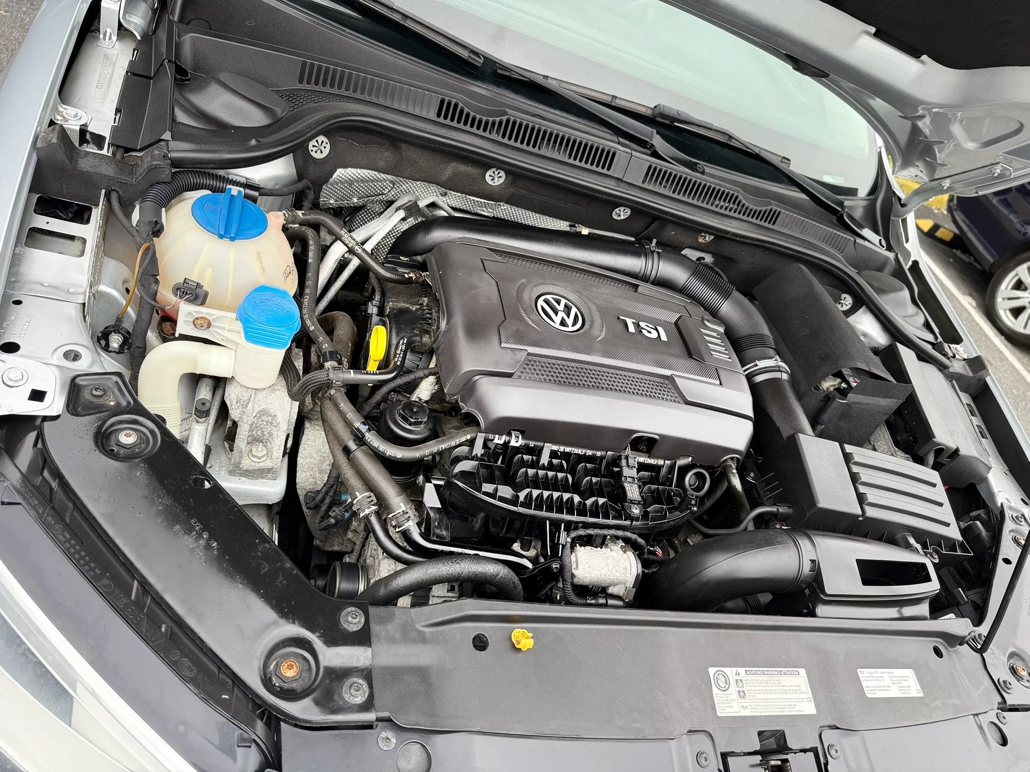 Used 2014 Volkswagen Jetta SE FWD image 34