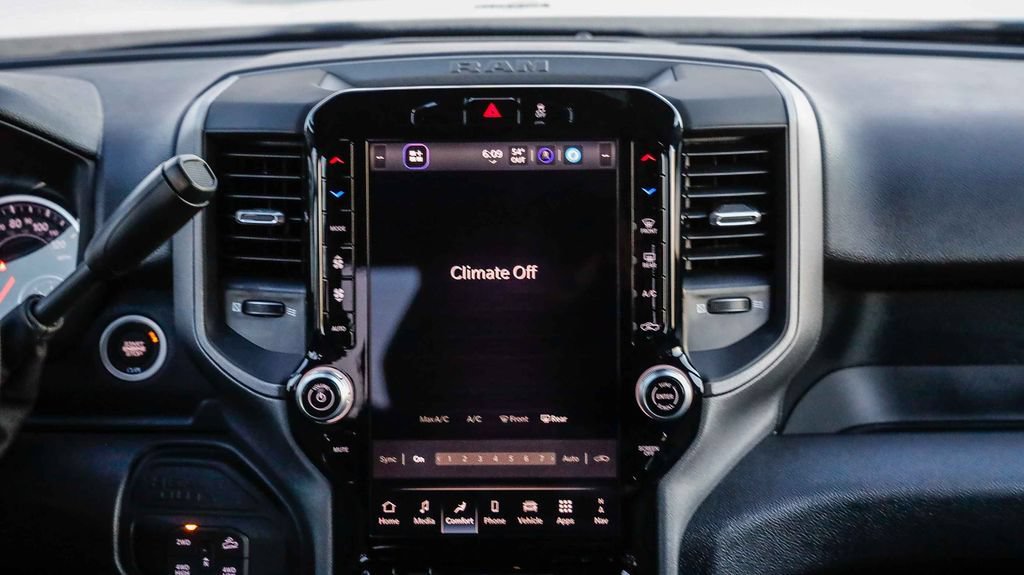 New 2026 RAM 2500 Warlock AWD/4WD image 17