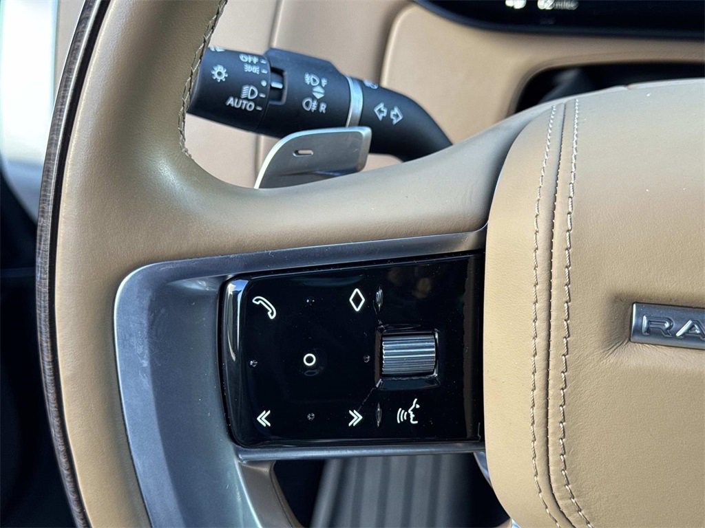 Certified 2023 Land Rover Range Rover SE image 30