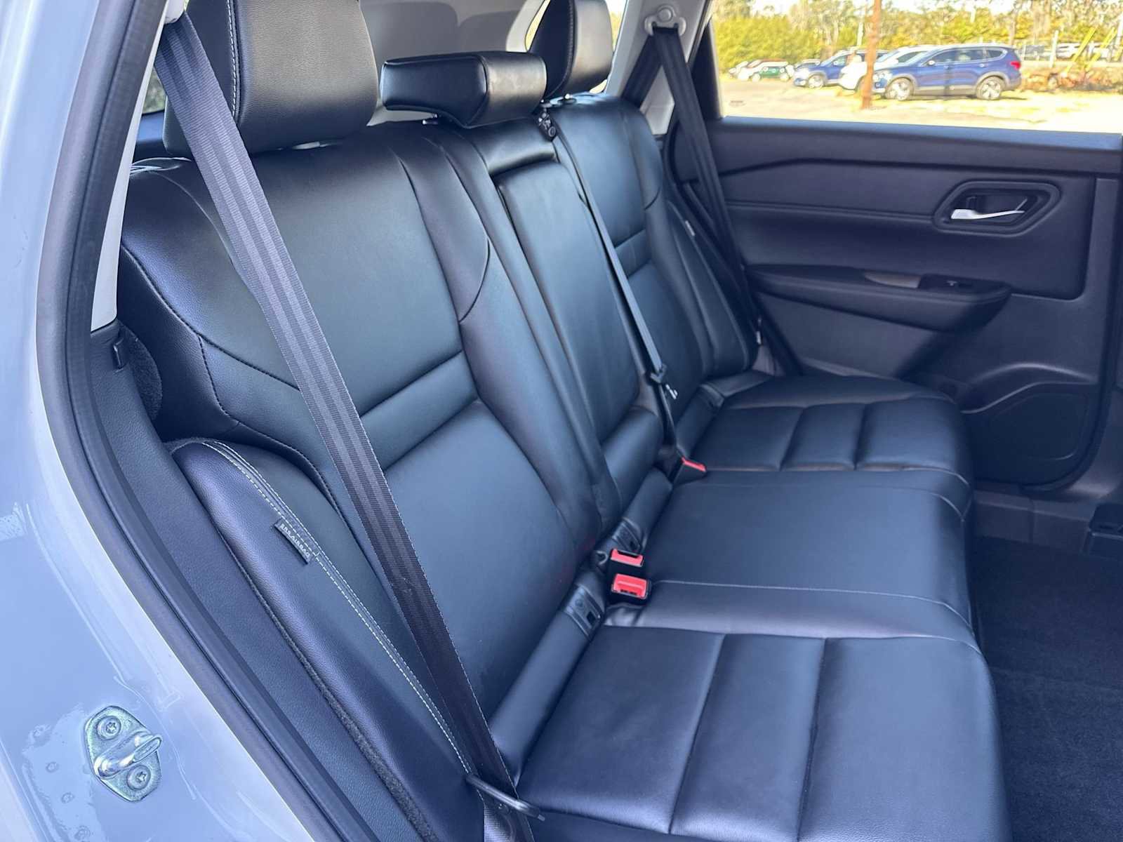 Used 2026 Nissan Rogue SL image 19