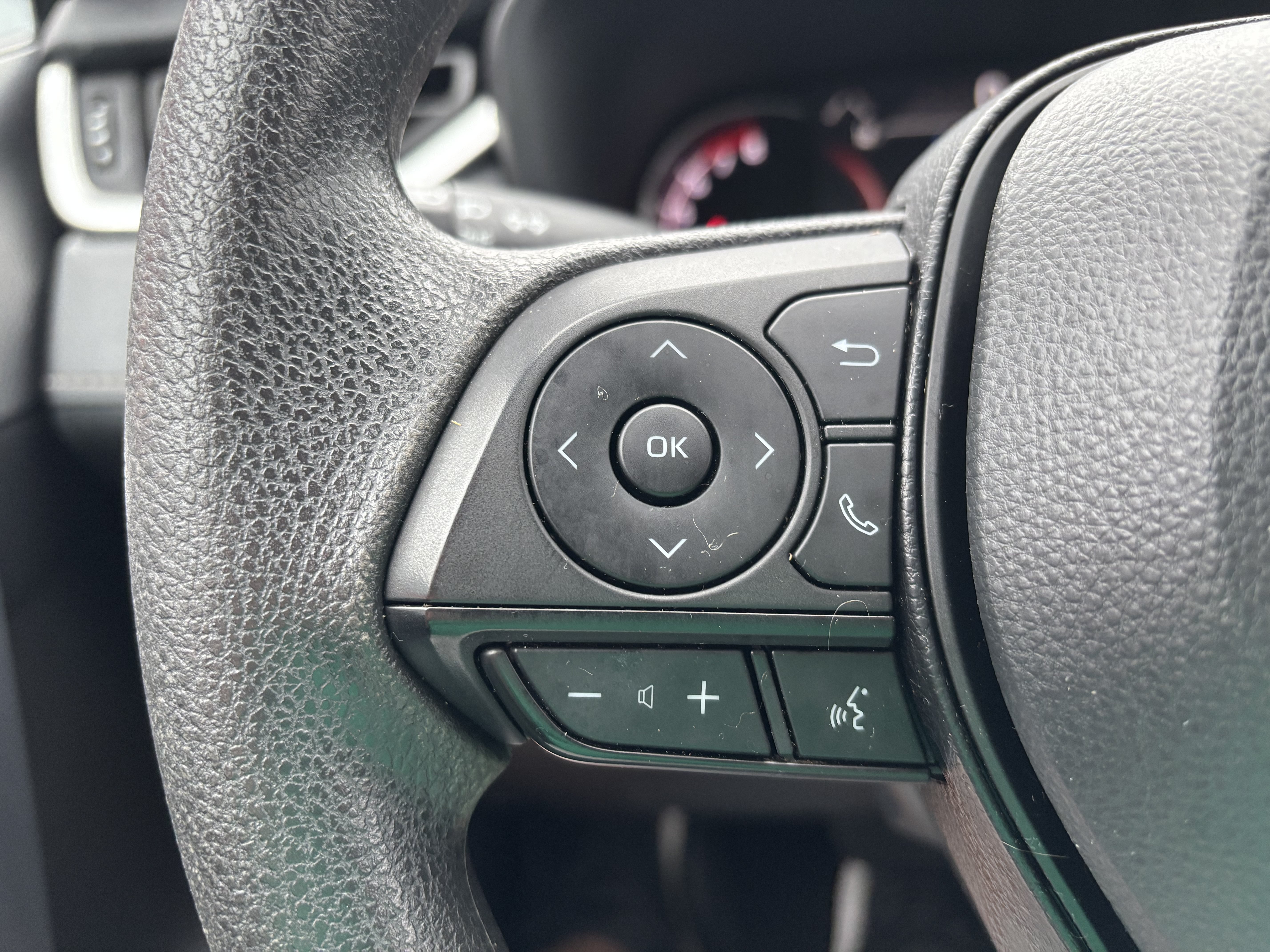 Certified 2025 Toyota RAV4 XLE AWD/4WD image 19