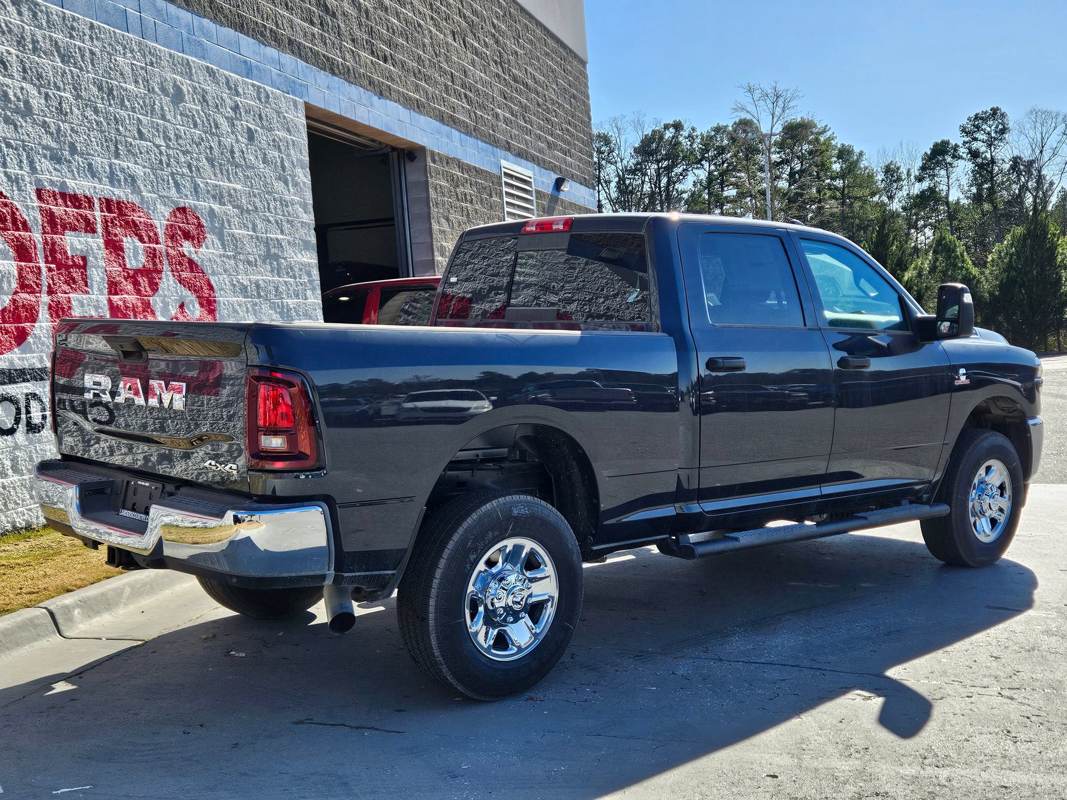 New 2026 RAM 2500 Tradesman AWD/4WD image 7