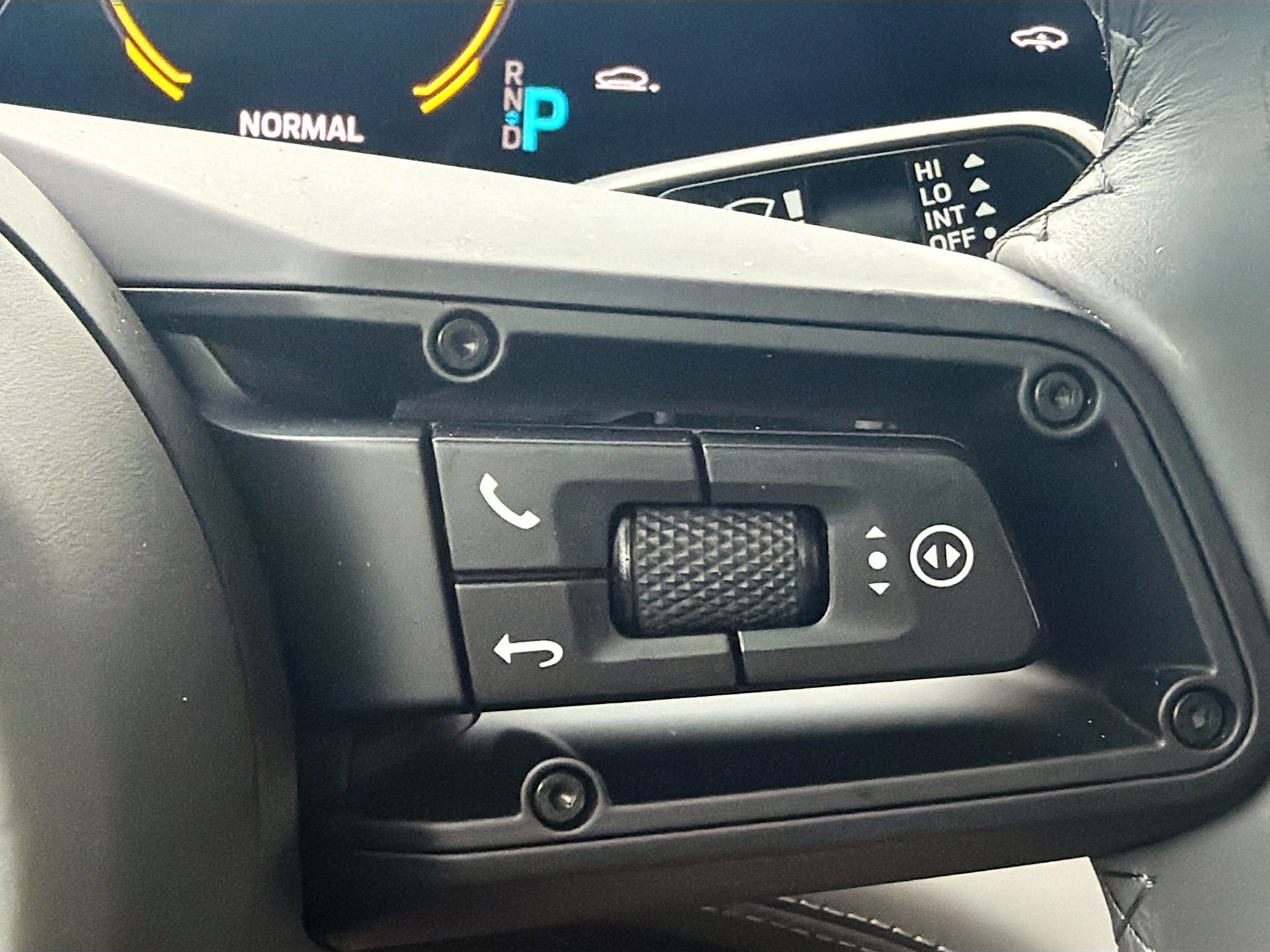 Used 2022 Porsche Taycan GTS w/ Premium Package (P6U) image 36