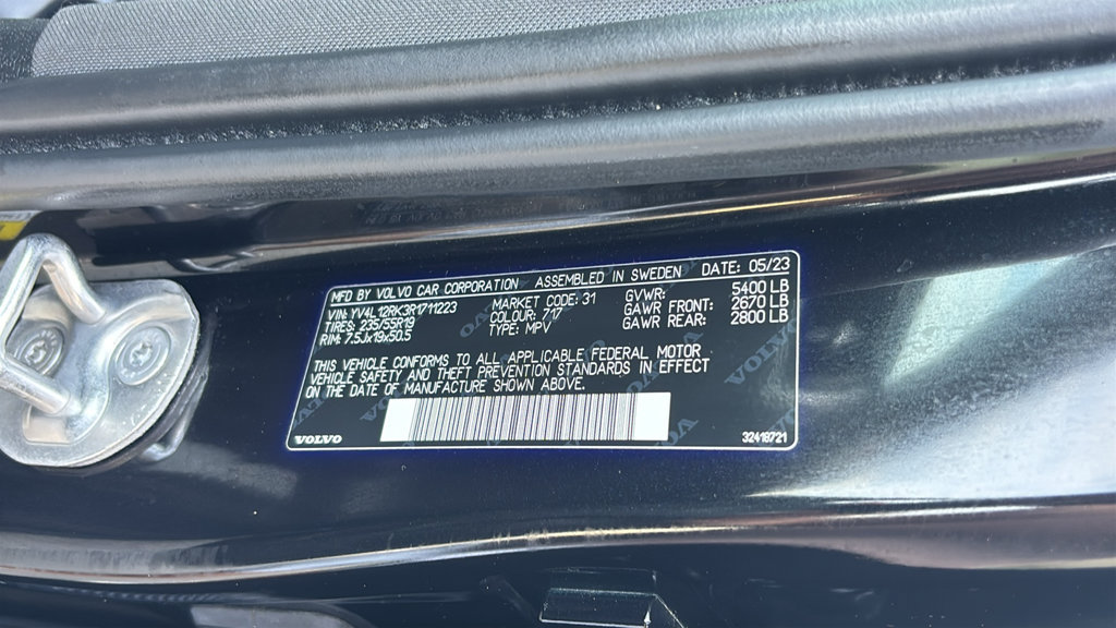 Certified 2024 Volvo XC60 B5 Core w/ Climate Package AWD/4WD image 33